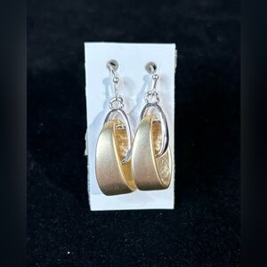 Silver and gold toned drop earrings C157